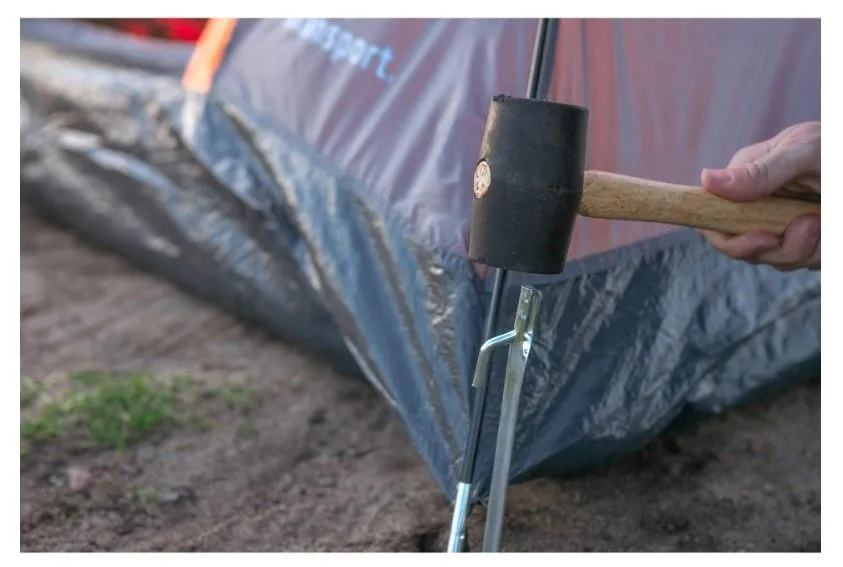 TENT STAKES - 12 IN - 200 PIEC